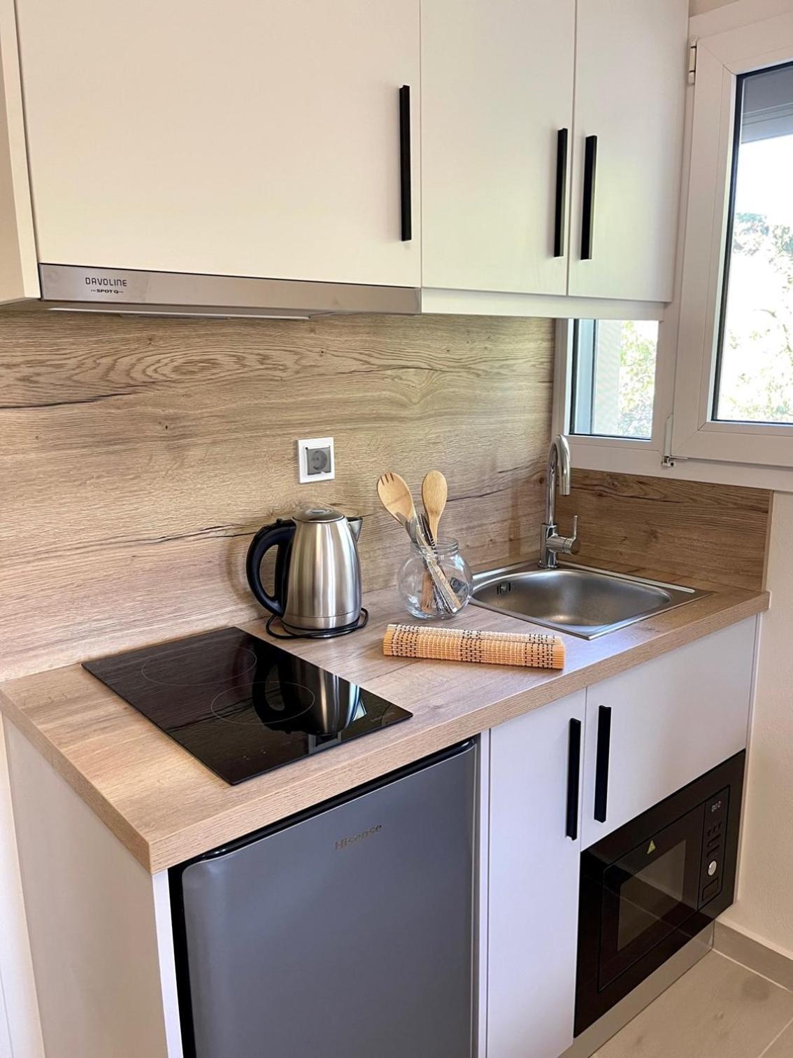 Lemnos Urban Escape Apartment มิรินา ภายนอก รูปภาพ