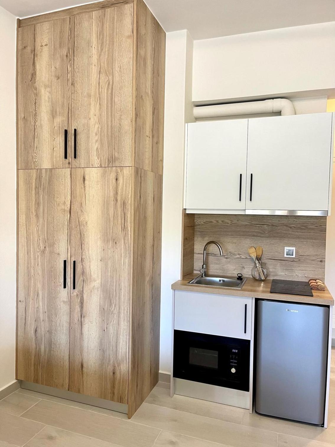 Lemnos Urban Escape Apartment มิรินา ภายนอก รูปภาพ