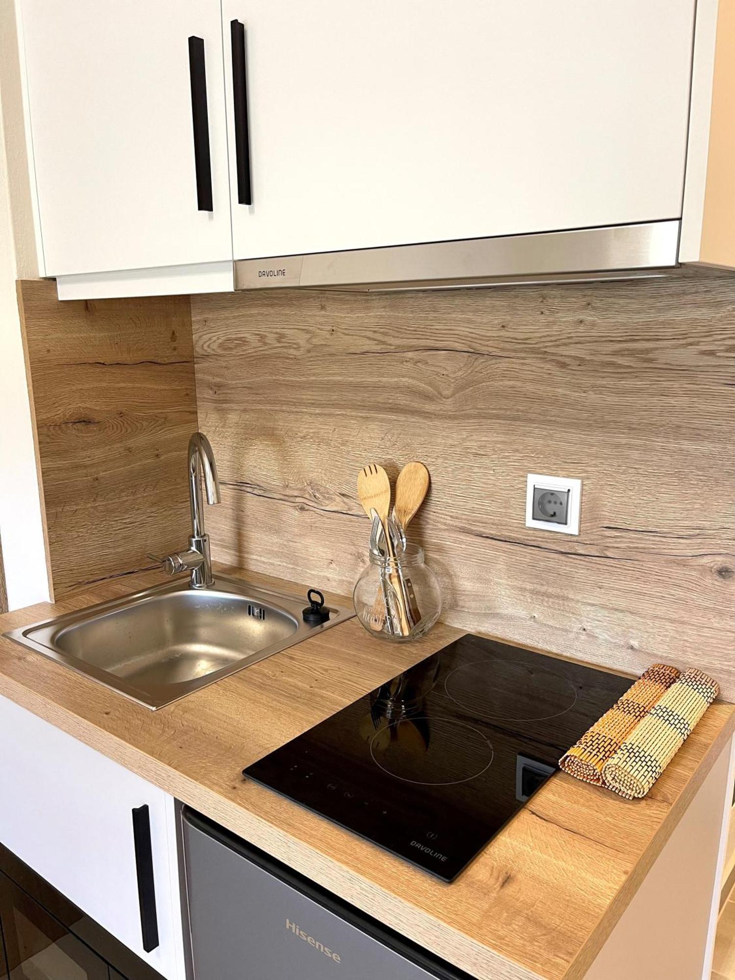 Lemnos Urban Escape Apartment มิรินา ภายนอก รูปภาพ